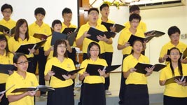 STMS Choir: 他是至高者